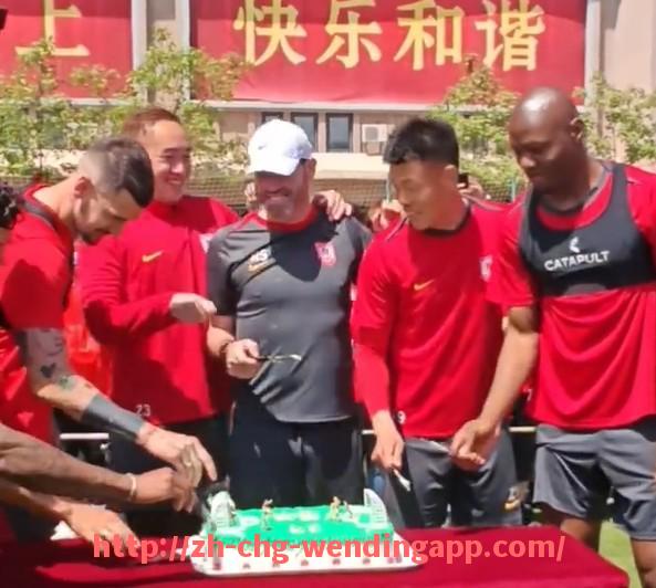 问鼎娱乐官网-青少年篮球培训市场持续扩大家长投入热情高涨